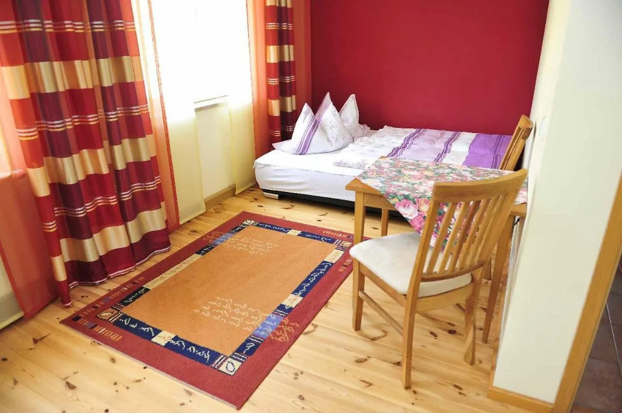 Guest house Pension Holzapfel Essing
