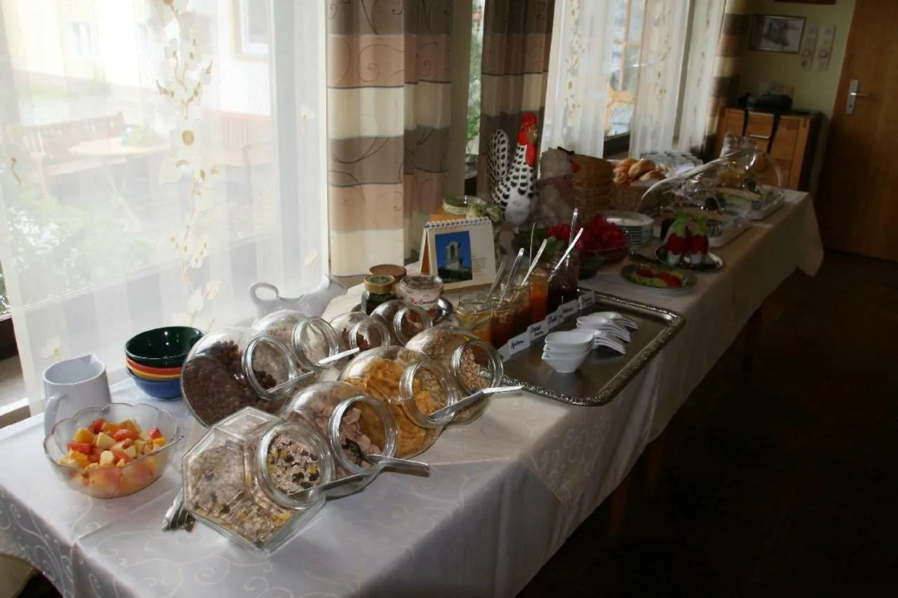 Pension Holzapfel Essing Guest house